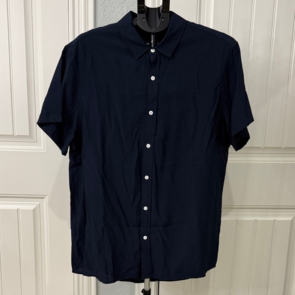Men's Navy Blue Short Sleeve Shirt